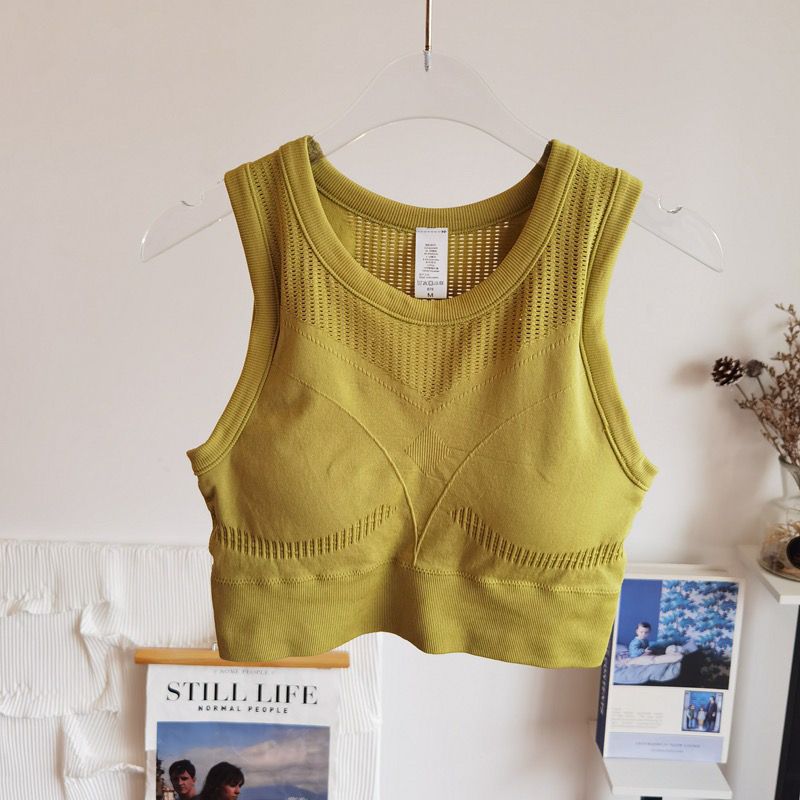 Women's Sports Vest with Built-In Chest Pad