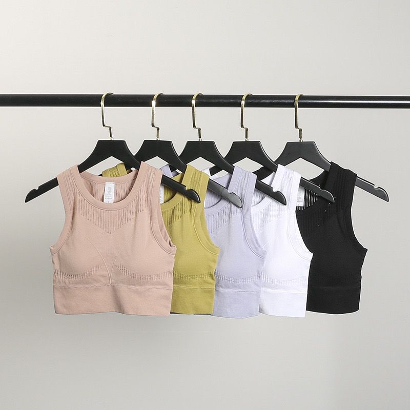 Women's Sports Vest with Built-In Chest Pad